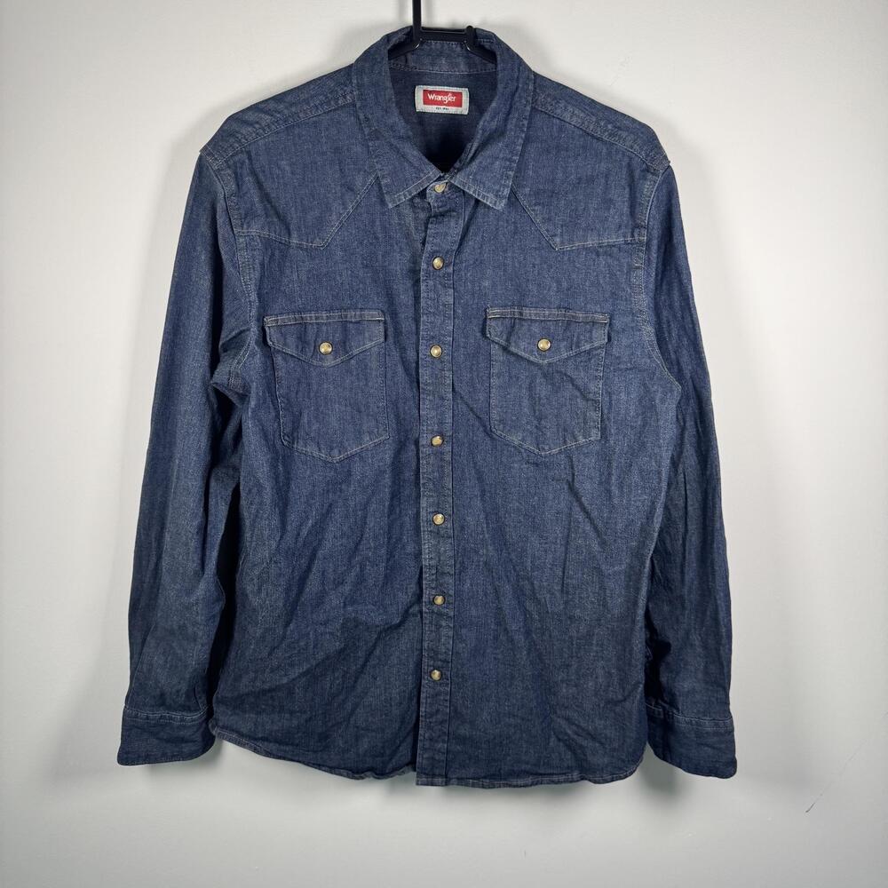 Wrangler Shirt Mens Medium Blue Denim Long Sleeve Western Snap Pockets Casual